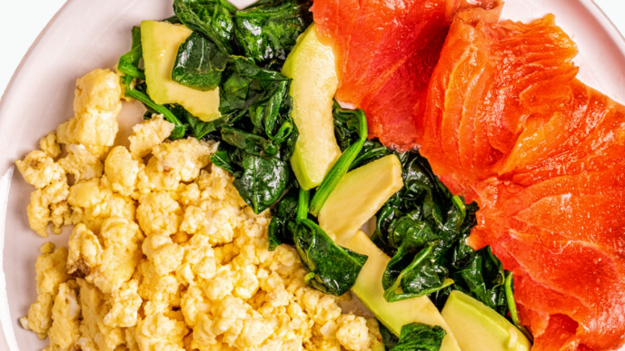 Scrambled Eggs with Spinach, Avocado & Smoked Salmon