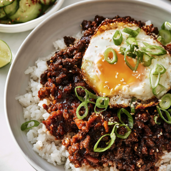 Korean Gochujang Beef Bowl