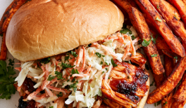 Crockpot BBQ Chicken - sandwich