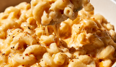 Crockpot Mac and Cheese with Chickpea Pasta