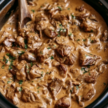 Crockpot Beef Stroganoff Recipe (High-Protein, Easy Dinner)