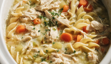 chicken noodle soup crockpot