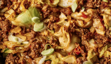 Ground Beef and Cabbage Skillet (Easy, Budget-Friendly Dinner)