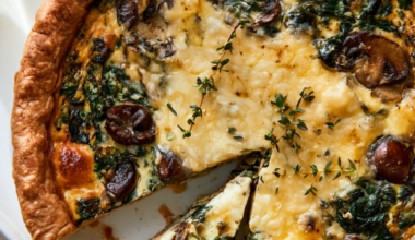 2. Creamy Spinach, Mushroom & Cottage Cheese Quiche