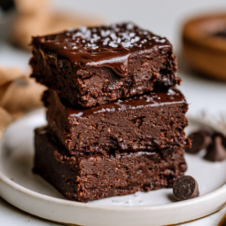 3. No-Bake Chocolate Brownie Protein Bars