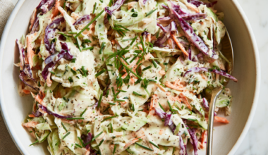 Classic Creamy Coleslaw