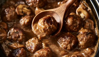 Crockpot Salisbury Meatballs