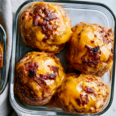 High-Protein Cheesy Bacon Cheddar Mini Meatloaves - meal prep