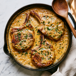 One-Skillet Smothered Pork Chops