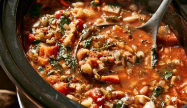 Crockpot Minestrone Soup-slow cooker