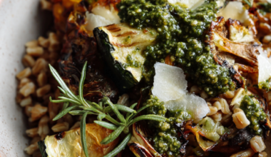 Italian Farro Salad with Roasted Vegetables and Pesto