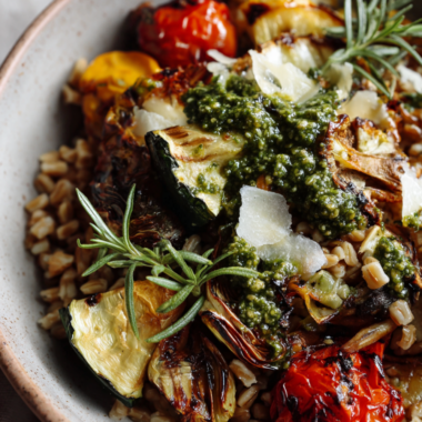 Italian Farro Salad with Roasted Vegetables and Pesto