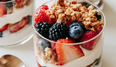 Mixed Berry Greek Yogurt Parfait-with layers