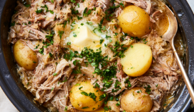 Pork and Sauerkraut Crockpot Recipe