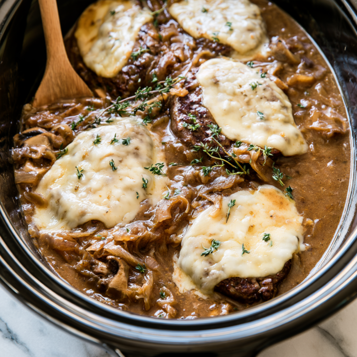 Crockpot French Onion & Gruyère Cube Steak